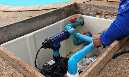 How Does a Pool Pump Work?