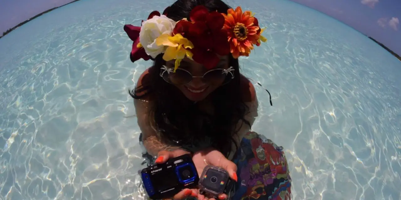 Polaroid Splash Waterproof Camera?: Capture the Adventure with Confidence!